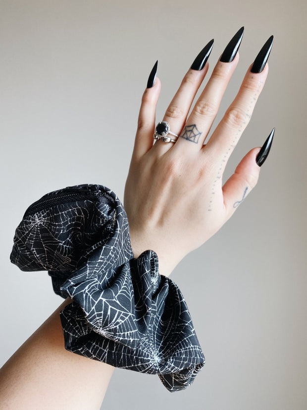 DIY Kit or Made to Order Zipper Spiderweb Scrunchies - Agashi Shop