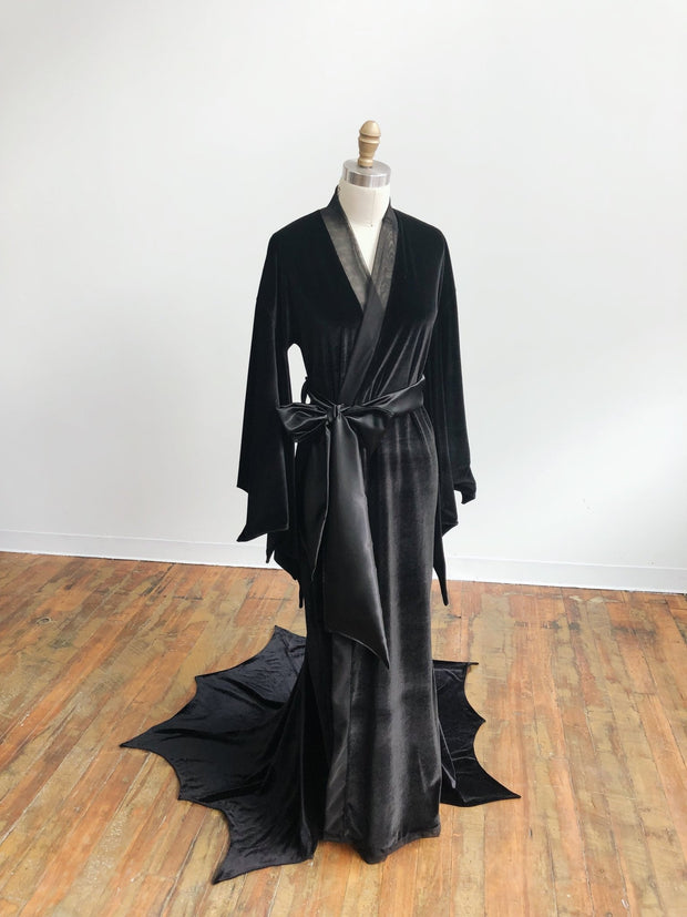 Returning Fall 2021 - Greta Bat Wing Velvet Peignoir - Agashi Shop