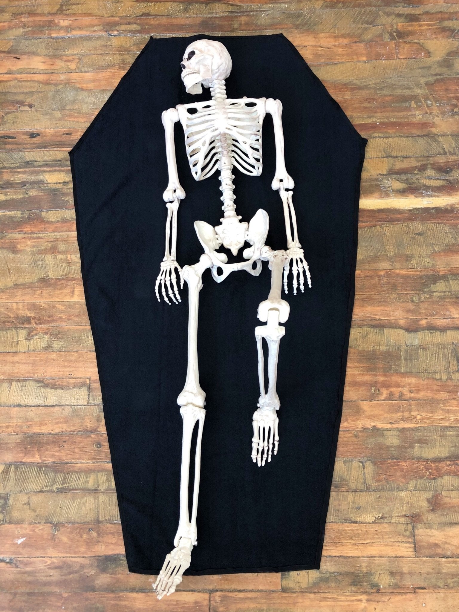 Sc-Ariel Beach Goth Coffin Towel - Agashi Shop